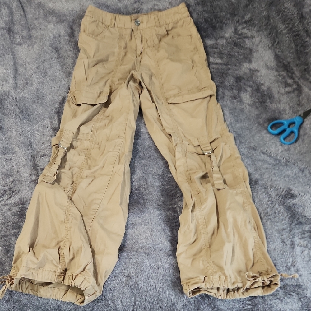 No Boundaries Wide Leg Cargo Pants - Tan